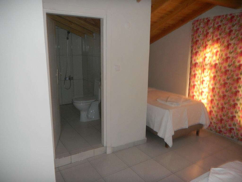 Zeytin Cicegi Pansiyon Geyikli Номер фото